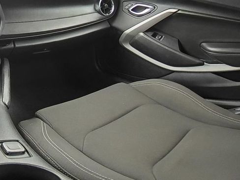 Used 2020 Chevrolet Camaro LT RWD image 23