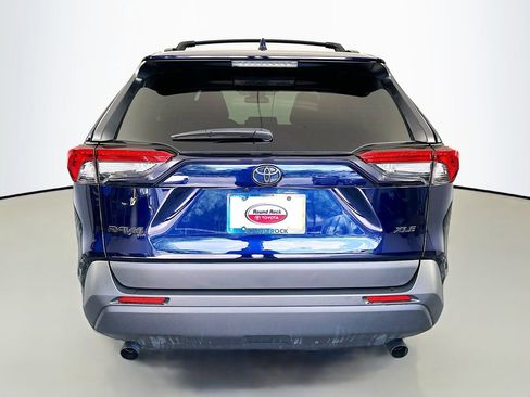 Certified 2025 Toyota RAV4 XLE w/ Convenience Package FWD image 6
