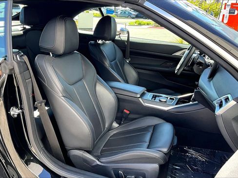 Used 2025 BMW 430i Convertible RWD image 7