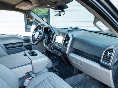 Used 2019 Ford F150 XLT w/ Equipment Group 301A Mid AWD/4WD image 17