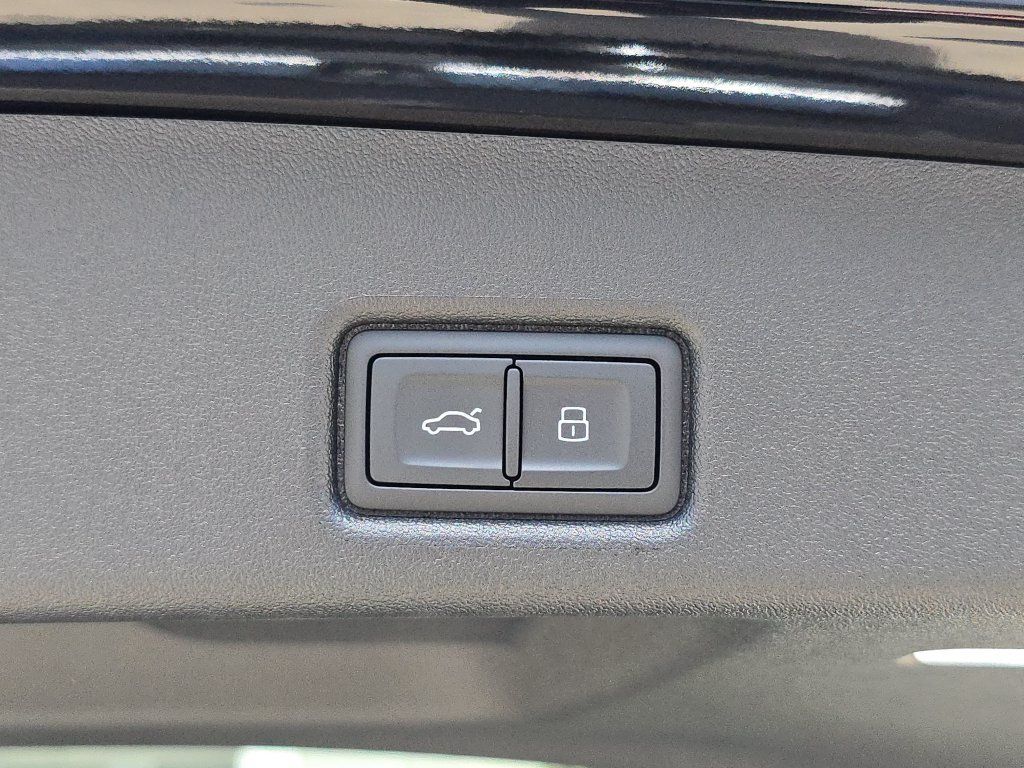 New 2026 Audi Q5 2.0T AWD/4WD image 13