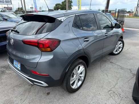 Used 2022 Buick Encore GX Preferred w/ Cold Weather Comfort Package FWD image 4