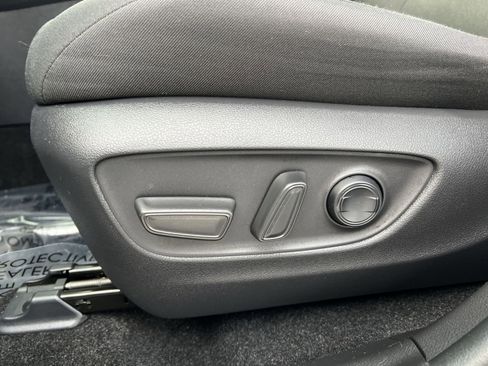 Used 2021 Toyota RAV4 XLE image 14