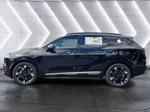 New 2026 Kia Sportage SX FWD image 2