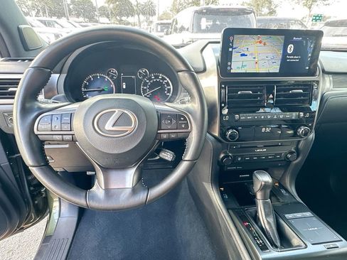 Used 2023 Lexus GX 460 w/ Black Line Special Edition image 12