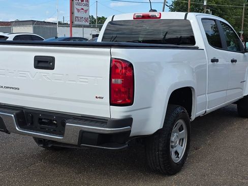 Used 2022 Chevrolet Colorado W/T w/ WT Convenience Package RWD image 3