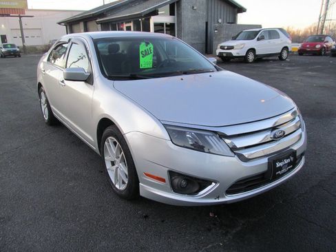 Used 2011 Ford Fusion SEL image 6