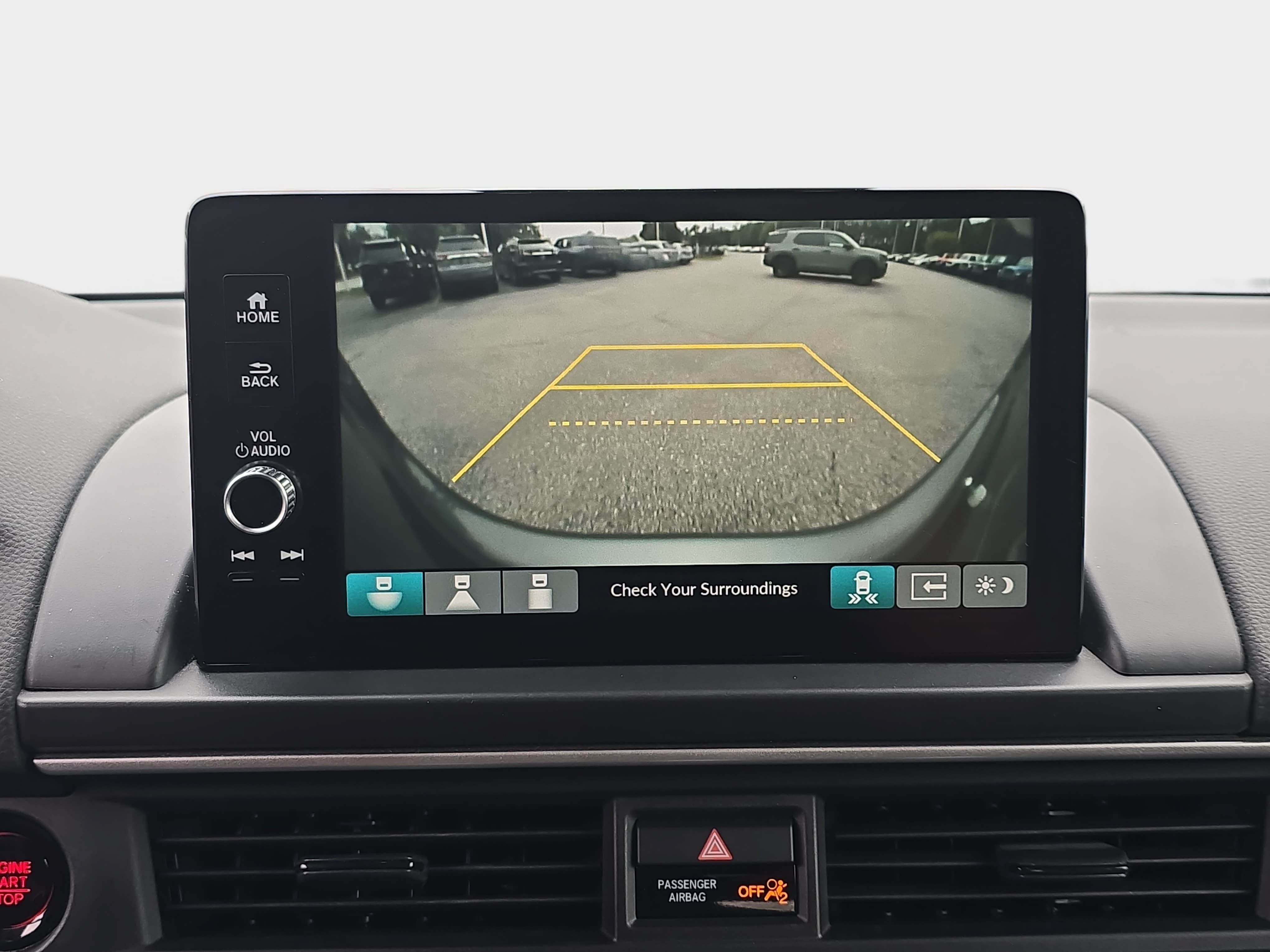 Used 2024 Honda Pilot Touring image 25