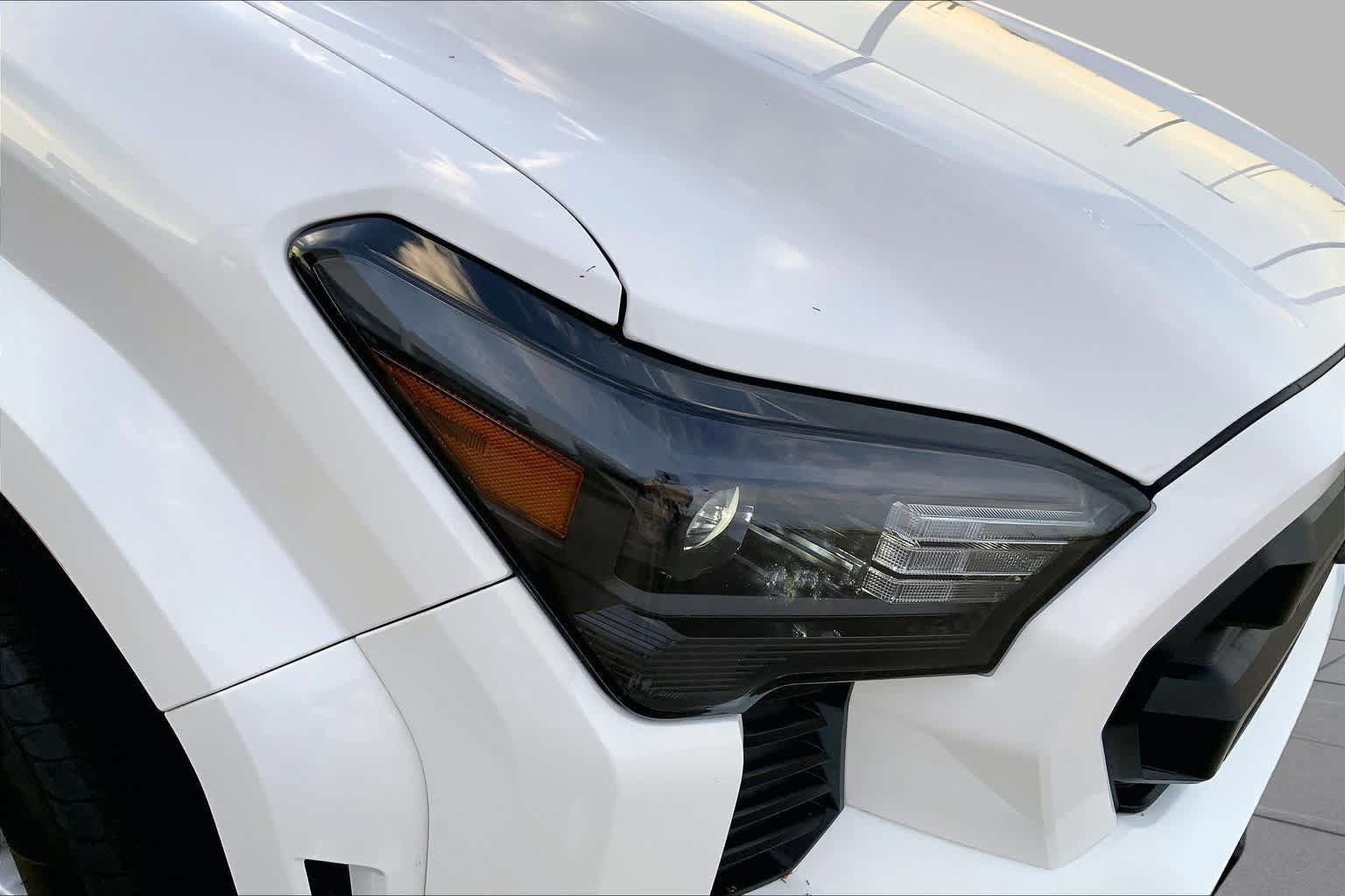 Certified 2026 Toyota Tacoma SR5 AWD/4WD image 27