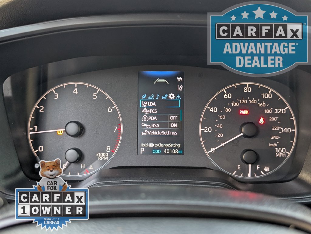 Used 2025 Toyota Corolla LE FWD image 11