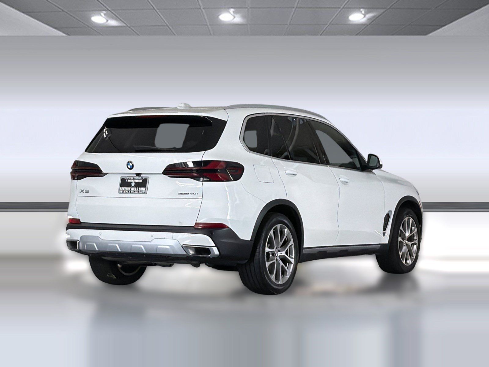 Used 2024 BMW X5 sDrive40i w/ Premium Package RWD image 9