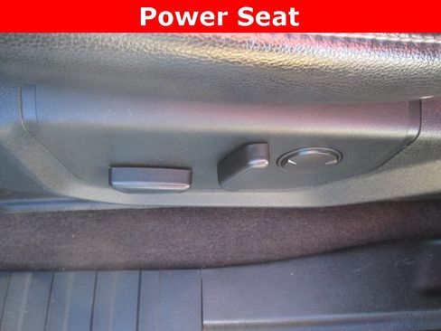 Used 2020 Ford F150 Lariat w/ Equipment Group 502A Luxury image 22