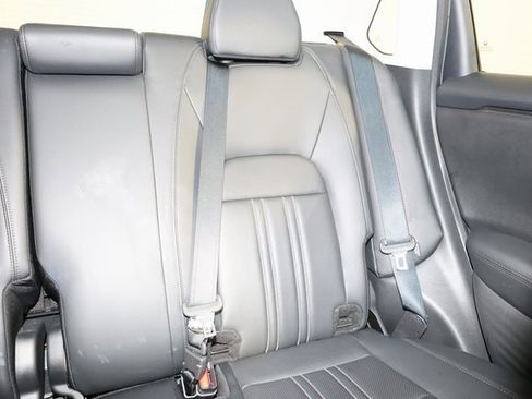 Used 2023 Honda HR-V EX-L image 13