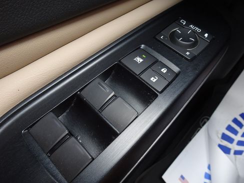 Used 2020 Lexus ES 350 w/ Accessory Package FWD image 26