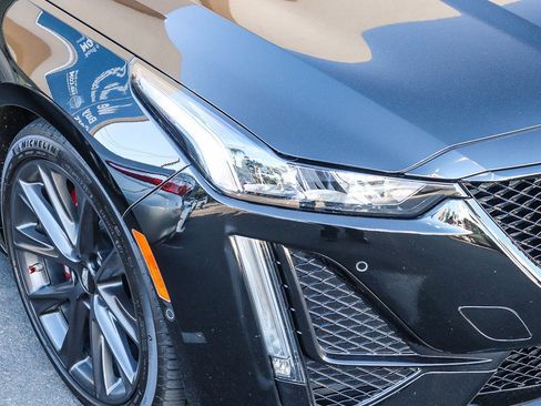 Used 2023 Cadillac CT5 V w/ Platinum Package image 5