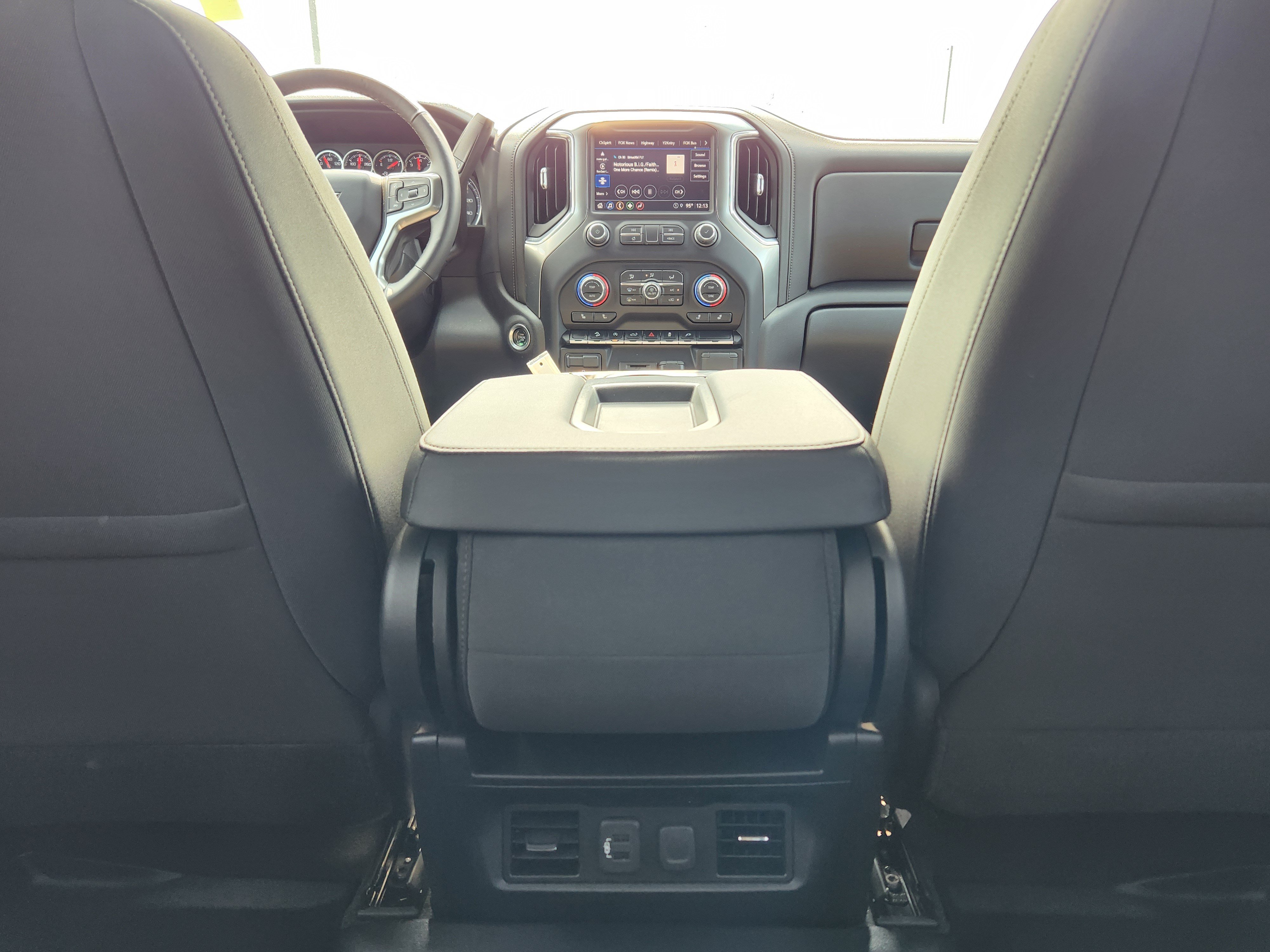 Used 2022 Chevrolet Silverado 1500 LT w/ All Star Edition Plus AWD/4WD image 14