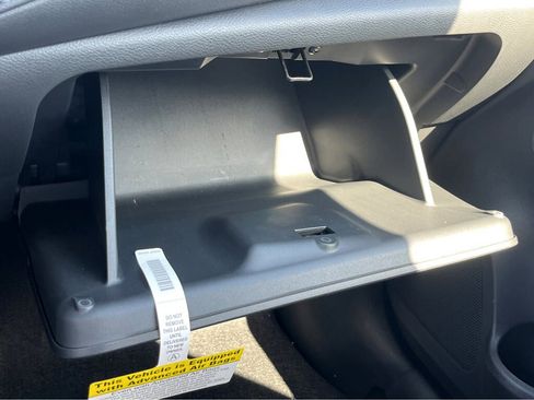 New 2025 Nissan Versa S w/ Trunk Package image 32