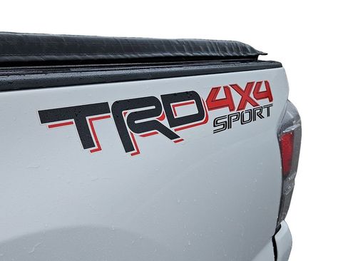 Used 2023 Toyota Tacoma TRD Sport w/ Technology Package image 30