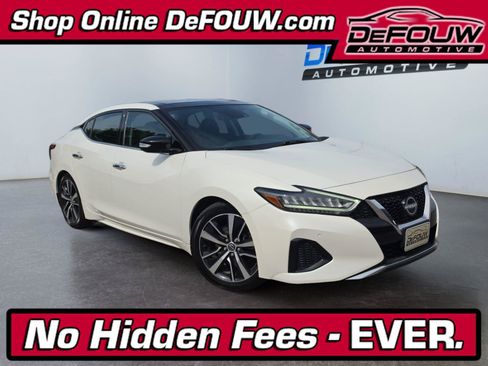 Used 2023 Nissan Maxima SL FWD image 1