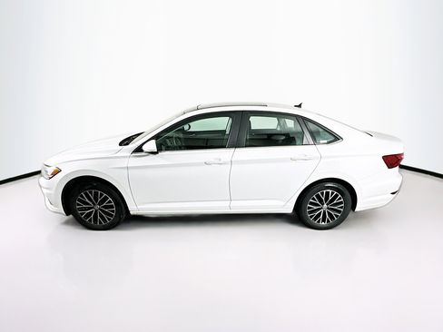 Used 2020 Volkswagen Jetta SE image 4