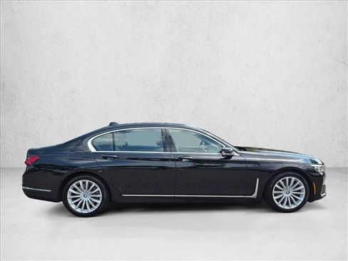 Used 2020 BMW 740i RWD image 4