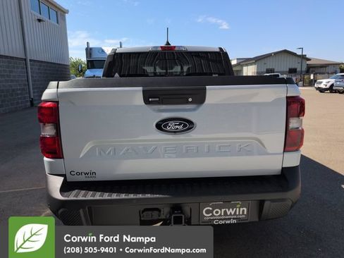 New 2026 Ford Maverick Lariat w/ 4K Tow Package AWD/4WD image 4