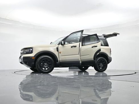 New 2025 Ford Bronco Sport Badlands w/ Badlands Tech Package AWD/4WD image 52
