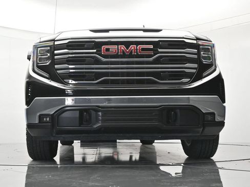 Certified 2025 GMC Sierra 1500 SLT AWD/4WD image 38