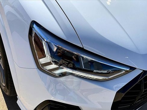 Used 2025 Audi Q3 2.0T Premium w/ Convenience Package image 31