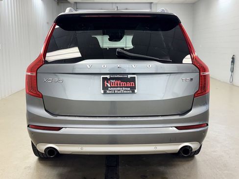 Used 2018 Volvo XC90 T5 Momentum w/ Convenience Package image 6