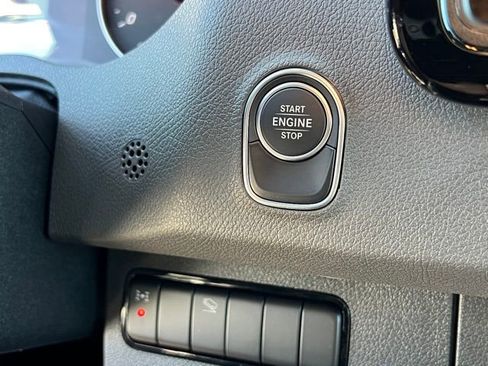 Used 2022 Mercedes-Benz Sprinter 3500 image 23