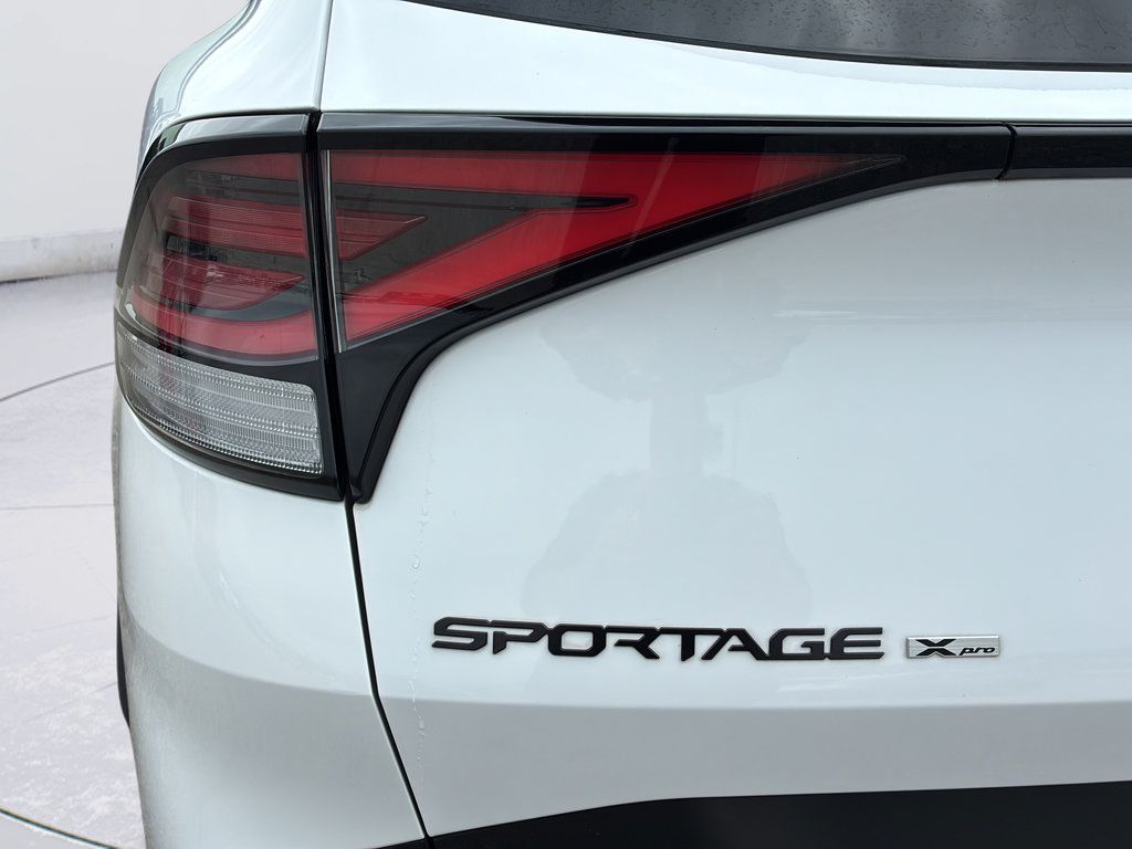 Certified 2025 Kia Sportage X-Pro Prestige AWD/4WD image 39