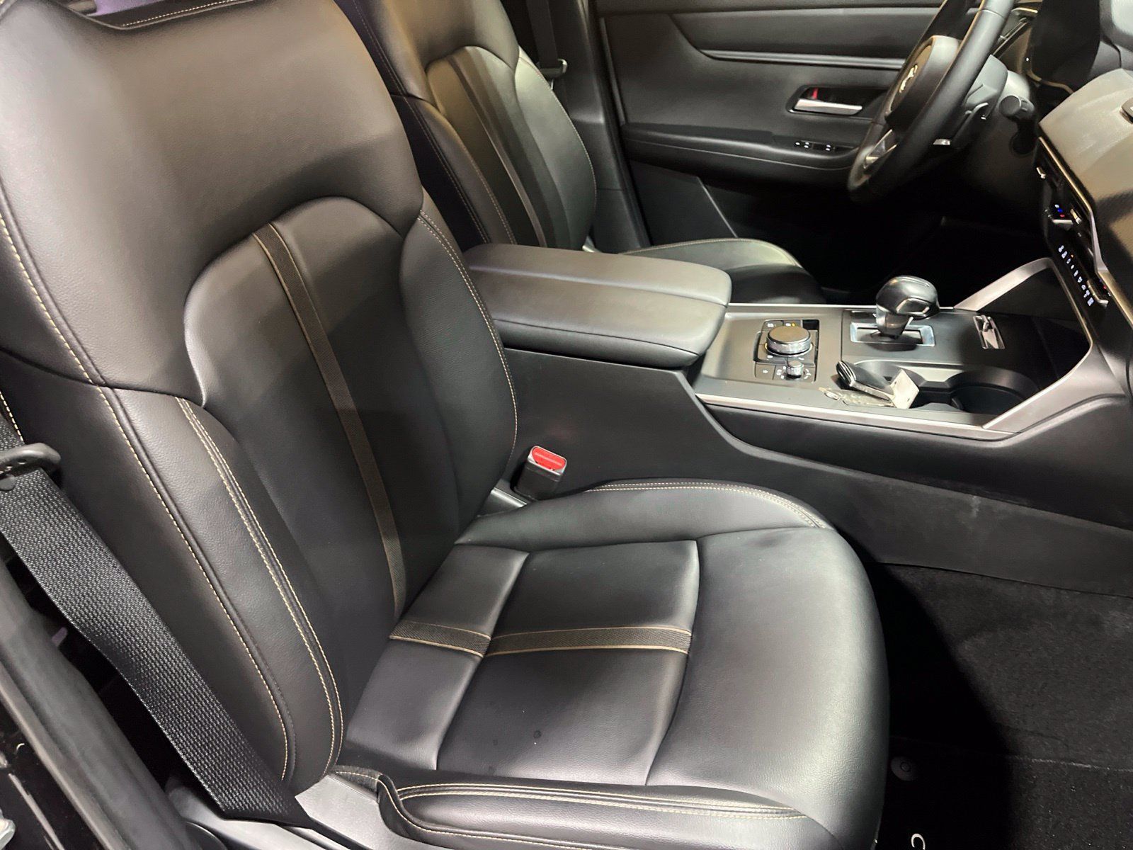 Certified 2024 MAZDA CX-90 3.3 Turbo w/ Select Package AWD/4WD image 16