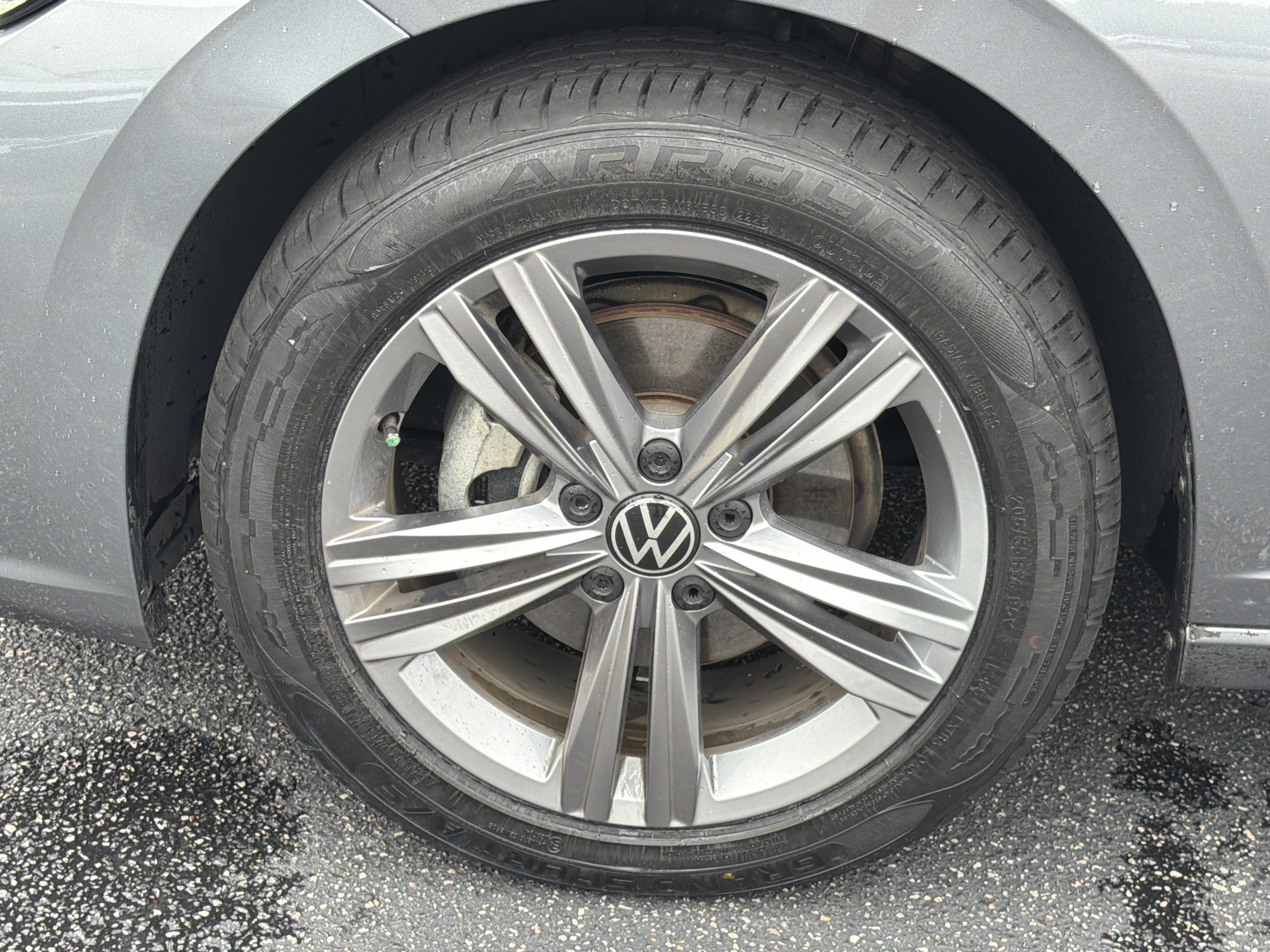 Used 2023 Volkswagen Jetta SE FWD image 30