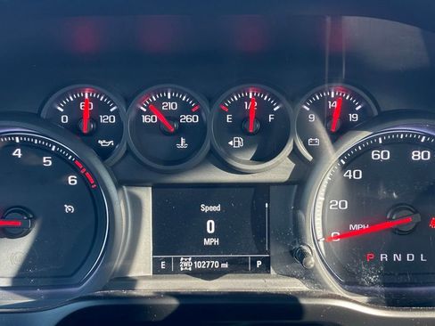 Used 2019 Chevrolet Silverado 1500 Custom Trail Boss w/ Custom Convenience Package image 21