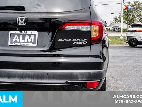 Used 2022 Honda Pilot Black Edition image 16