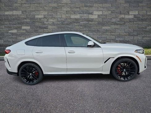 New 2026 BMW X6 xDrive40i w/ Executive Package image 7