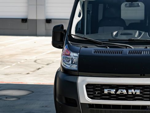 Used 2020 RAM ProMaster 2500 image 24