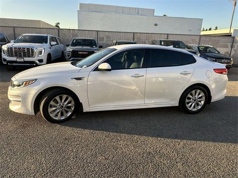 Used 2016 Kia Optima EX image 7