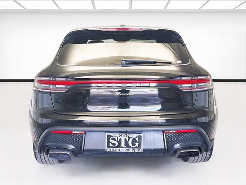 Used 2022 Porsche Macan image 5