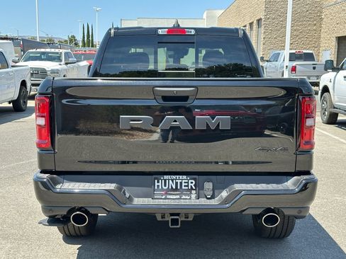 New 2026 RAM 1500 Express AWD/4WD image 6