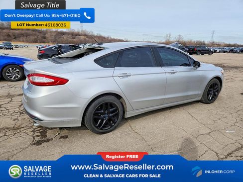 Used 2013 Ford Fusion SE w/ SE Technology Pkg image 4