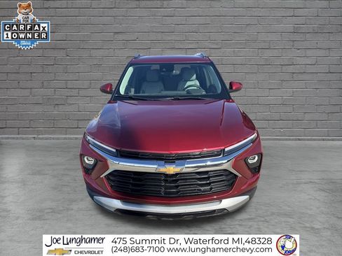 Used 2024 Chevrolet TrailBlazer LT w/ LT Cold Weather Package AWD/4WD image 9
