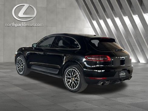 Used 2017 Porsche Macan S AWD/4WD image 2
