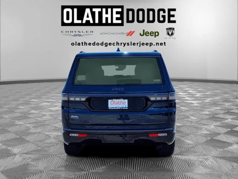 New 2026 Jeep Grand Wagoneer Limited AWD/4WD image 29