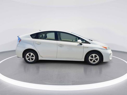 Used 2013 Toyota Prius Three FWD image 9