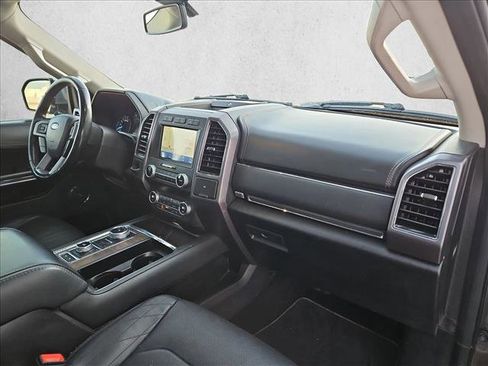 Used 2020 Ford Expedition Platinum image 26