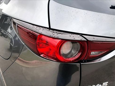 Used 2020 MAZDA CX-5 Touring image 27