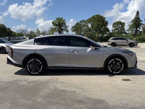 Certified 2025 Kia K4 GT-Line w/ GT-Line Sunroof Package FWD image 2
