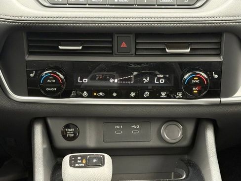 New 2026 Nissan Rogue SV w/ SV Premium Package image 28